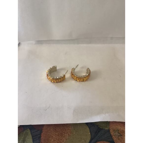 4436 NIP 1" Goldtone Autumn Cheerful Gem Pave Hoops Topaz November Birthstone - Picture 4 of 4